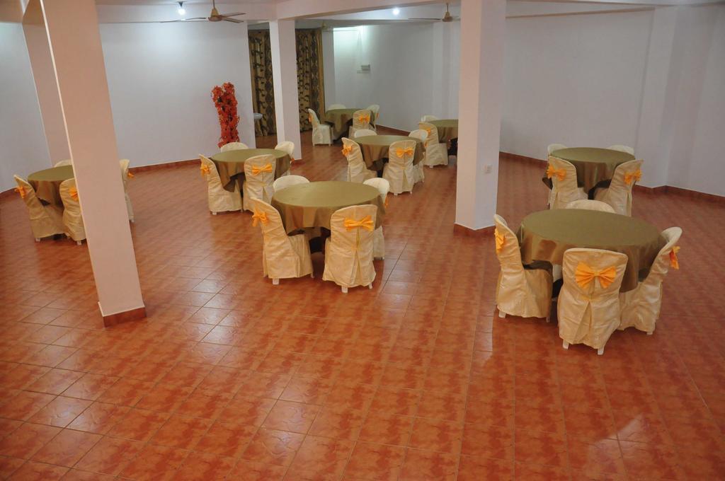 Crescent Resort Galle Exterior photo
